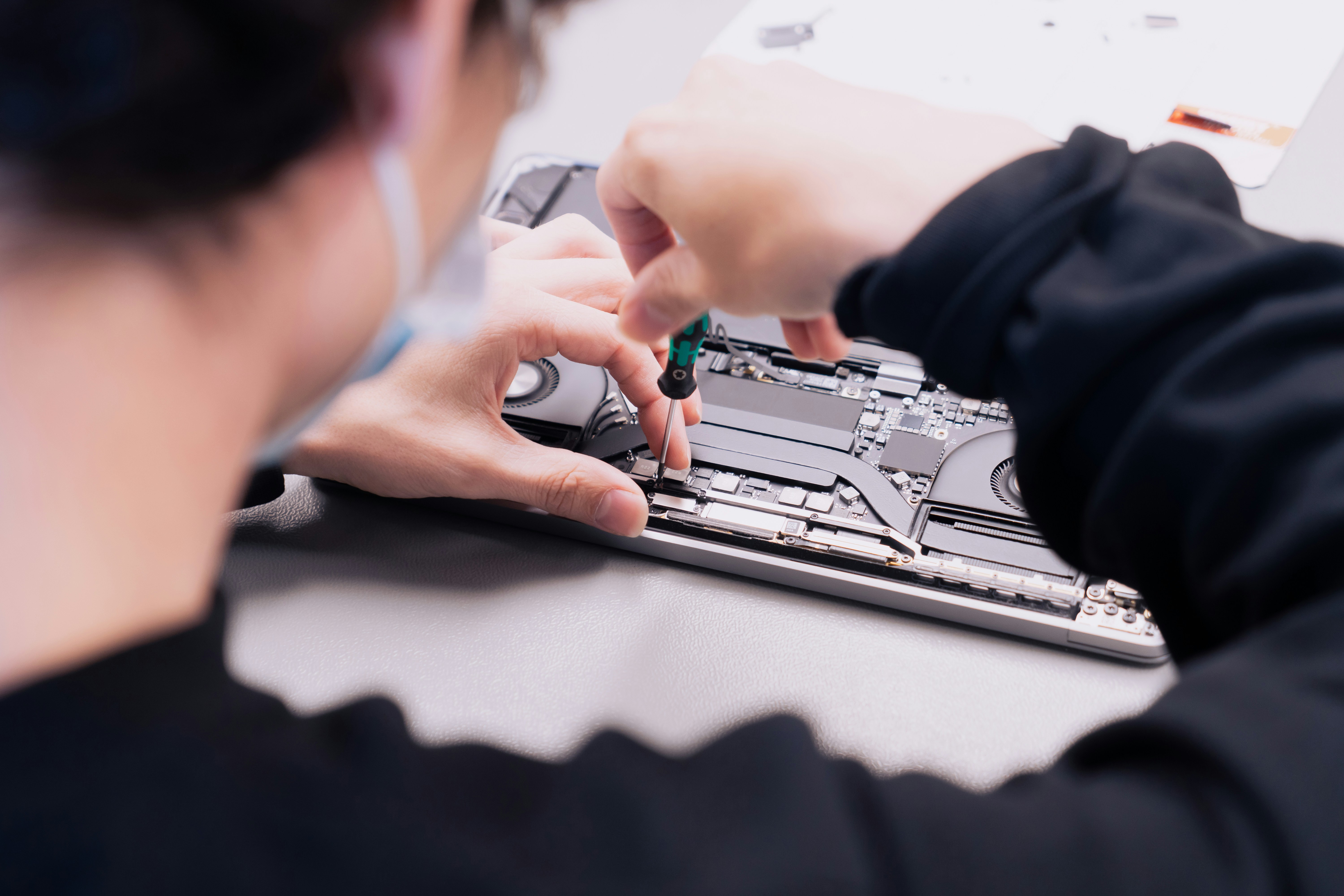 Repair or Replace? Is Your Laptop or PC Worth Fixing in New Zealand (2026 Guide)